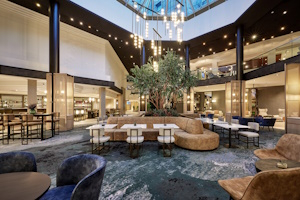 Wein-Schlemmerwochen: Main Tapas Lounge im The Westin Grand Frankfurt – 3-Gänge-Menü 59 €