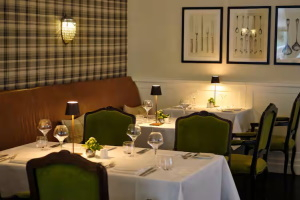 Wein-Schlemmerwochen: EssTisch im Hilton Gravenbruch – 3-Gänge-Menü 59 €