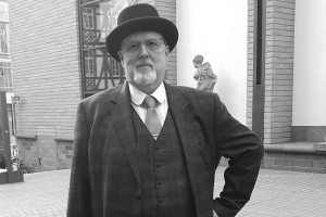 Hallo…hier spricht Edgar Wallace - Mit Bäppi im Theater alte Brücke